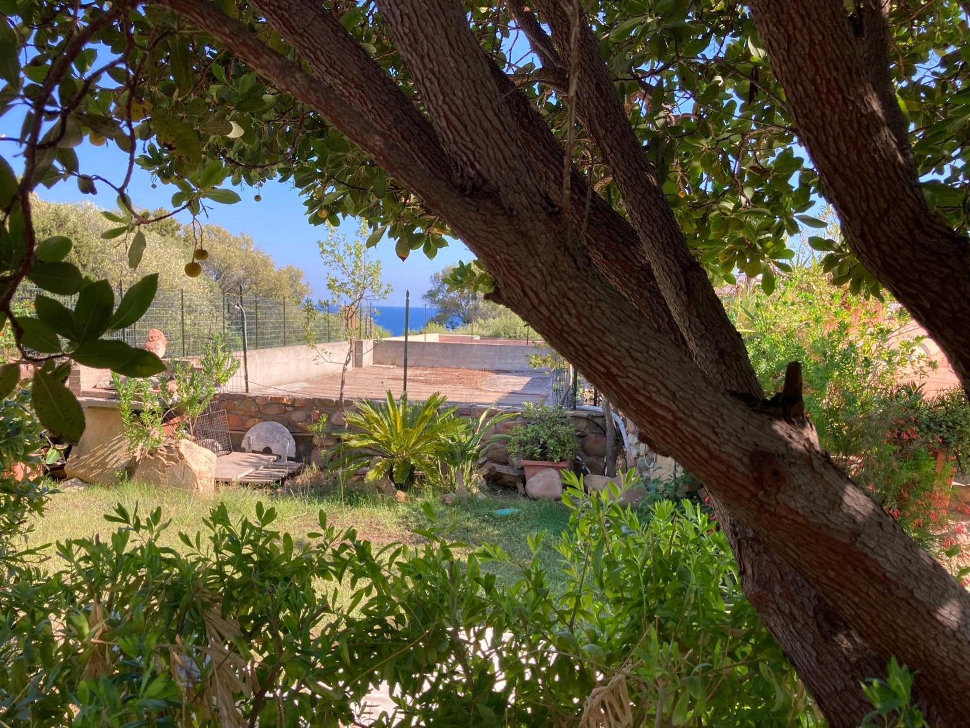Villasimius Villetta A 300 Mt Dalla Spiaggia Exterior photo